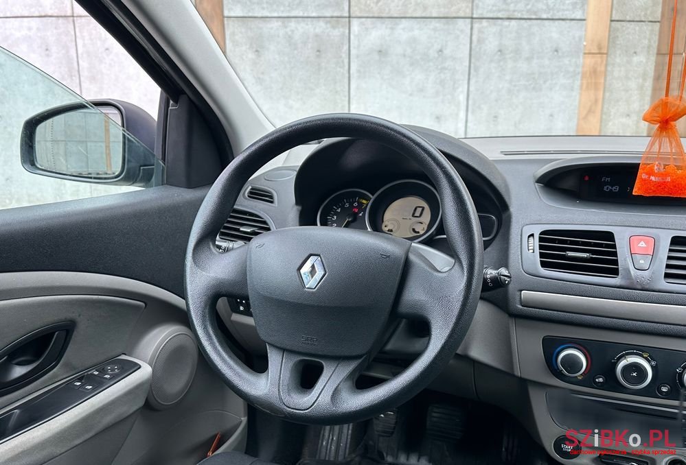 2009' Renault Megane 1.6 16V Expression photo #6