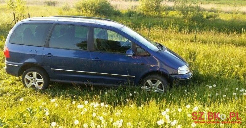 2005' Volkswagen Sharan photo #1