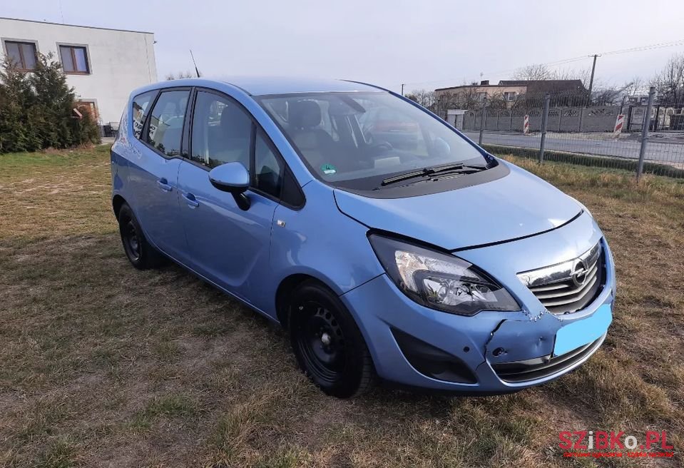 2013' Opel Meriva photo #1