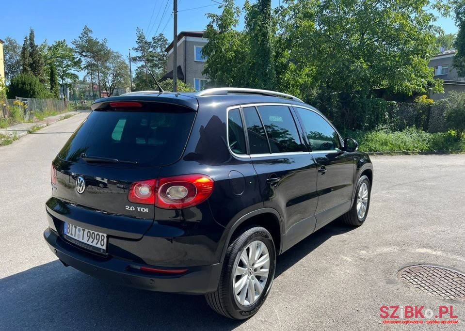 2009' Volkswagen Tiguan photo #5