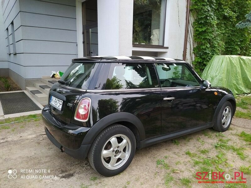2011' MINI One photo #4