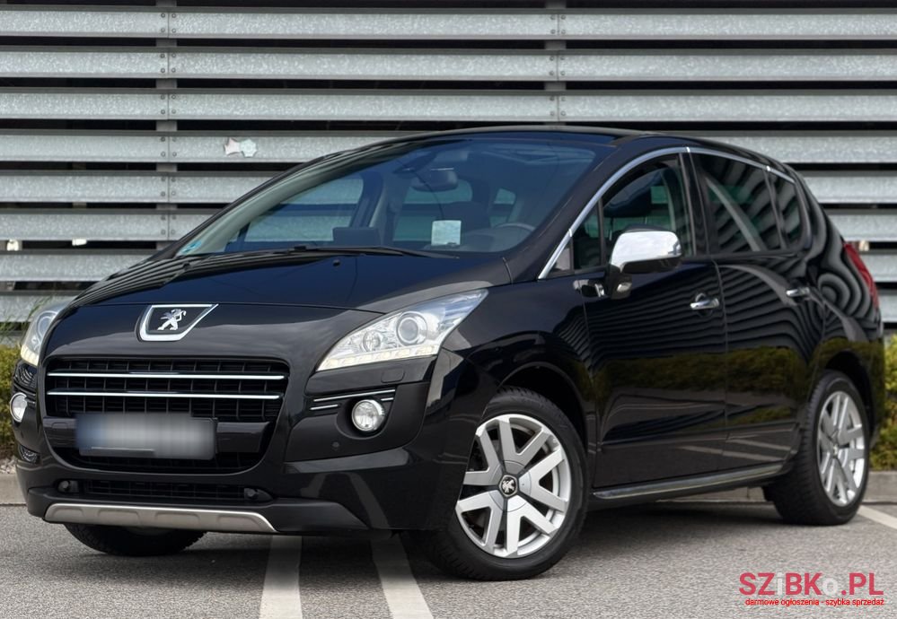 2012' Peugeot 3008 2.0 Hdi Hybrid4 photo #1