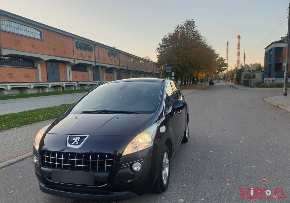 2012' Peugeot 3008 1.6 Hdi Active photo #2