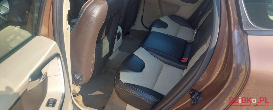 2010' Volvo Xc 60 photo #3