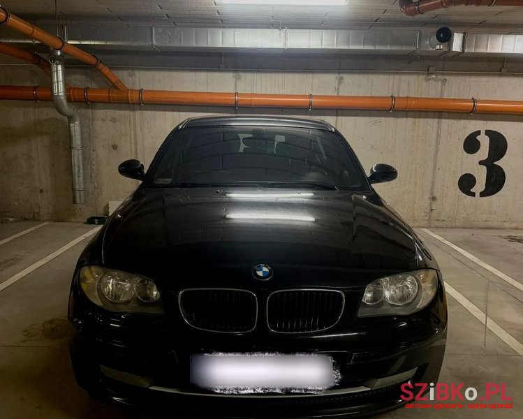 2007' BMW 1 Series 116I photo #1