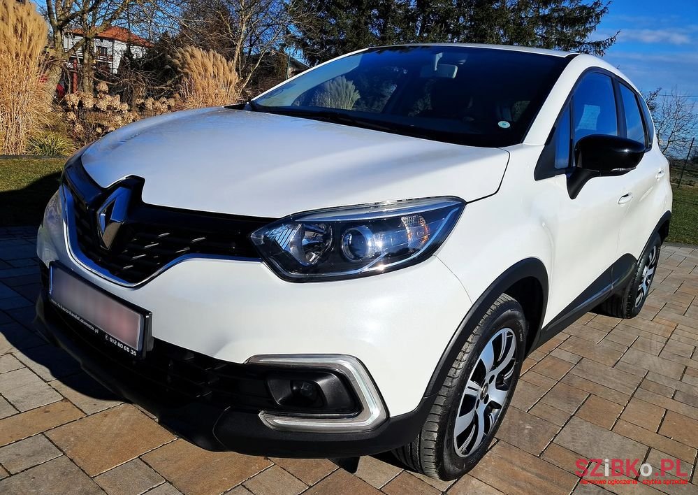 2019' Renault Captur photo #2