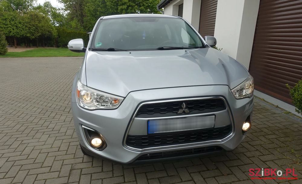 2014' Mitsubishi ASX photo #4