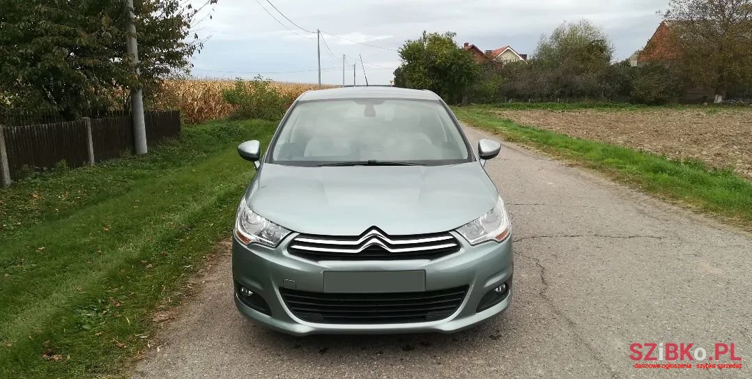 2012' Citroen C4 photo #2