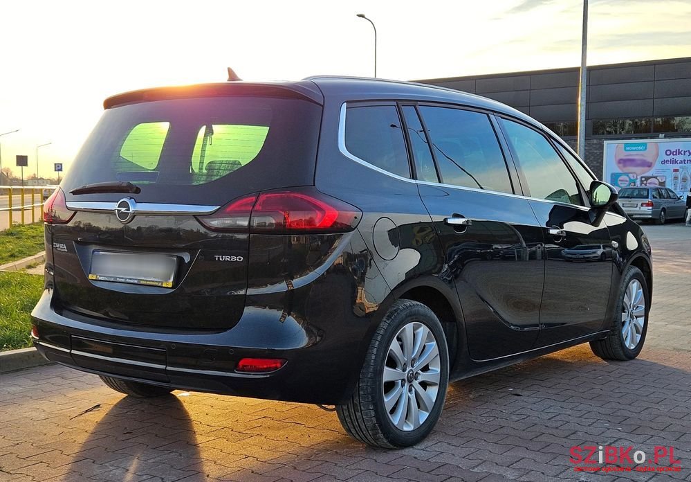 2012' Opel Zafira photo #5
