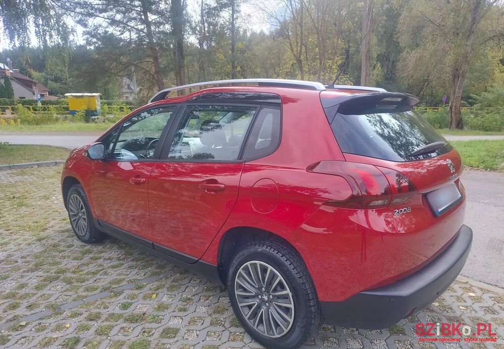 2016' Peugeot 2008 Puretech photo #6