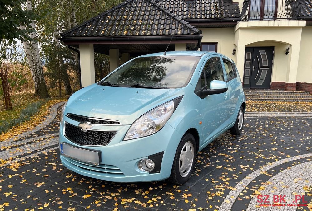 2010' Chevrolet Spark 1.0 Base+ photo #3