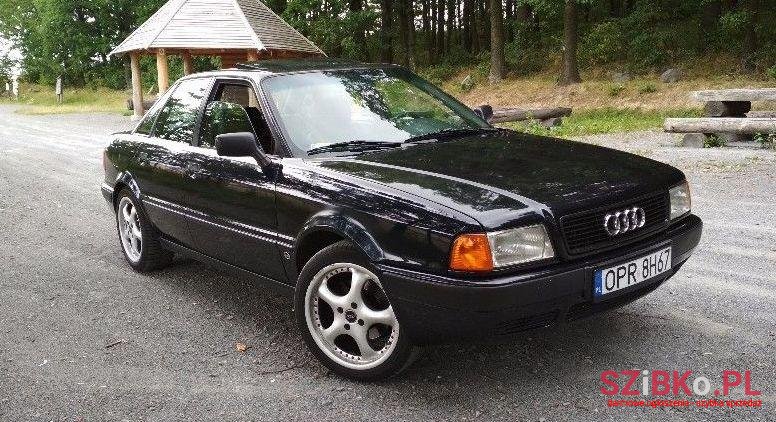 1992' Audi 80 photo #2