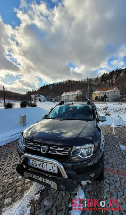 2015' Dacia Duster photo #2