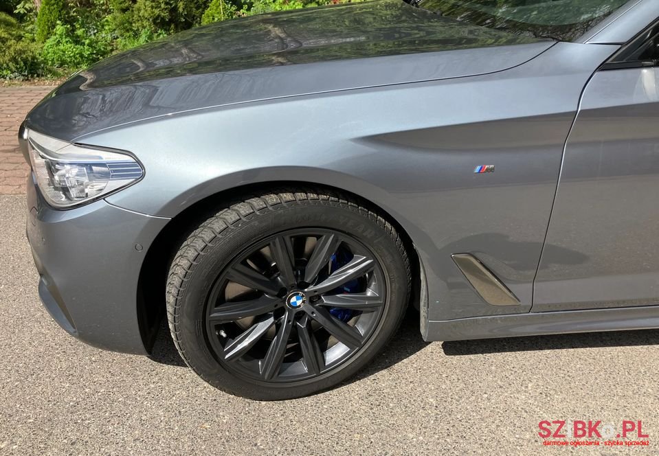 2018' BMW 5 Series photo #6