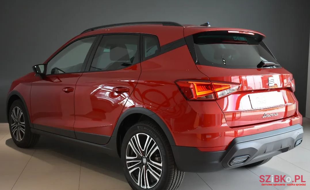 2022' SEAT Arona photo #5
