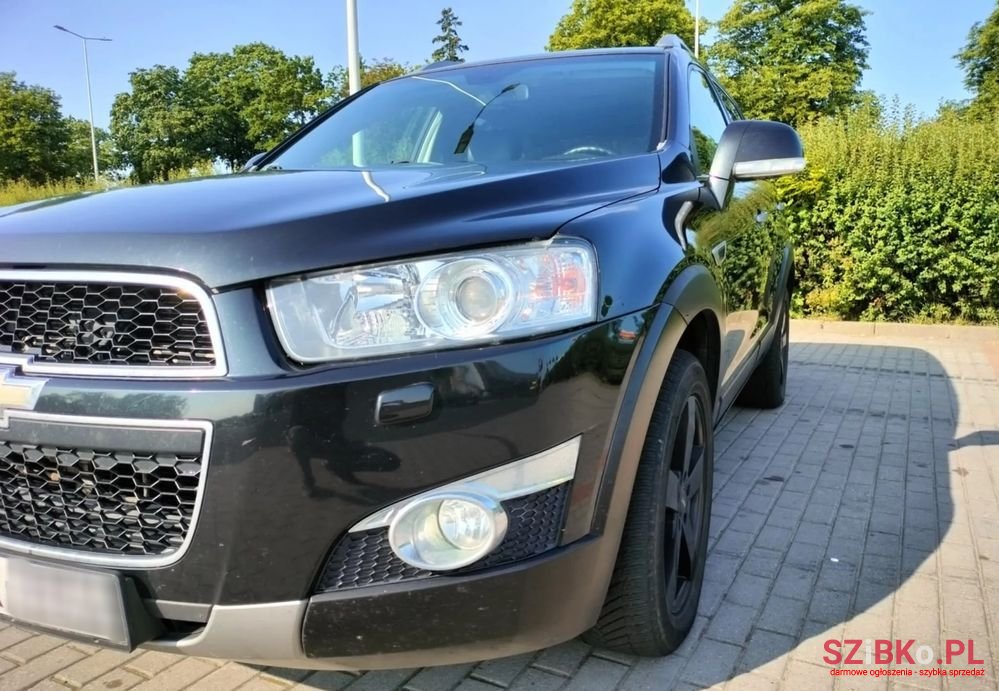 2011' Chevrolet Captiva 2.2 D Ltz photo #6