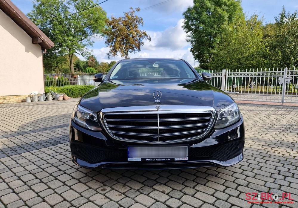 2018' Mercedes-Benz E-Class 200 D photo #2