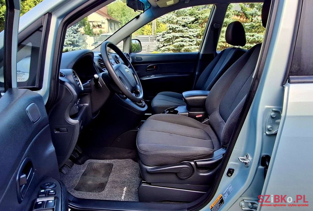 2009' Kia Carens 2.0 Ex photo #6