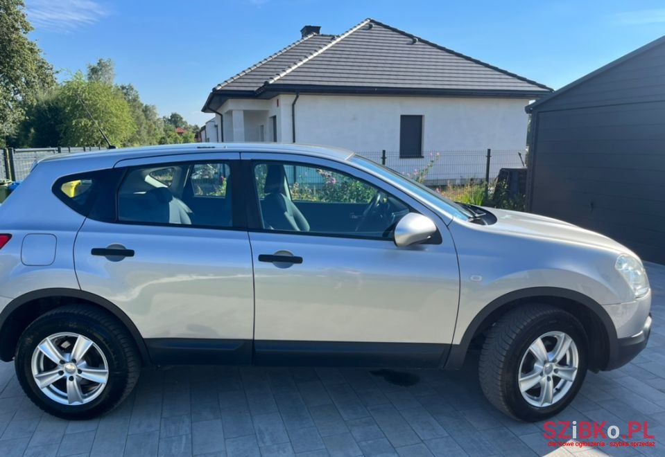 2009' Nissan Qashqai photo #2