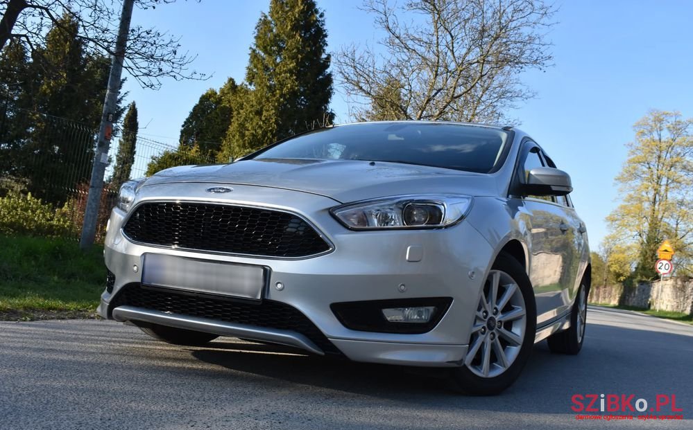 2018' Ford Focus photo #2