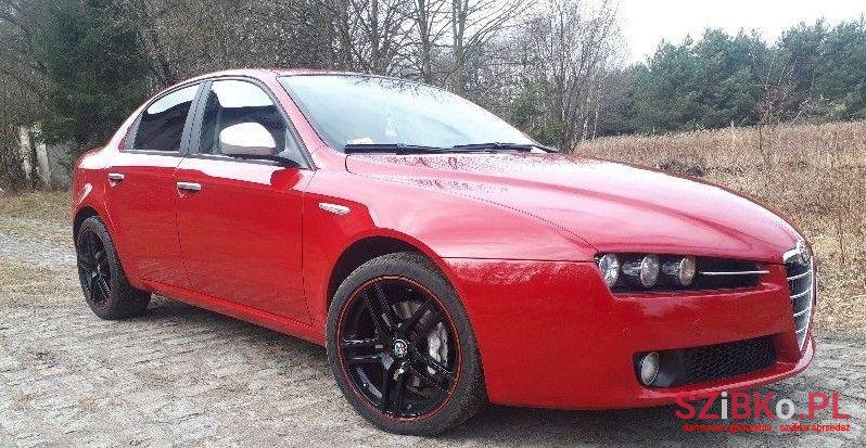 2008' Alfa Romeo 159 photo #2
