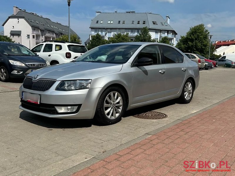 2013' Skoda Octavia photo #3