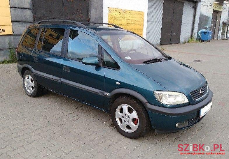 2000' Opel Zafira photo #1