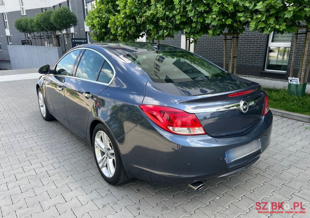 2010' Opel Insignia 2.0 Cdti Cosmo photo #3