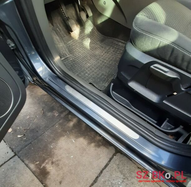 2008' Ford C-MAX photo #2