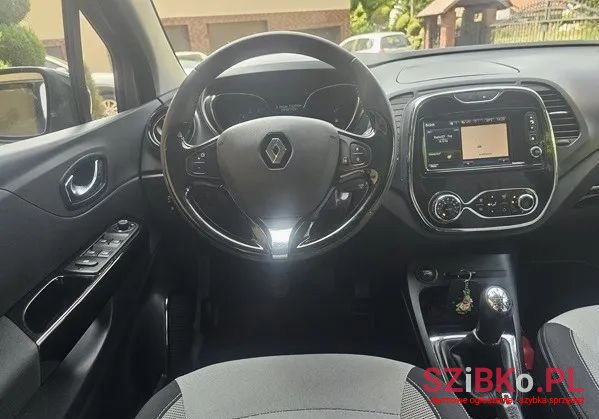 2015' Renault Captur photo #4