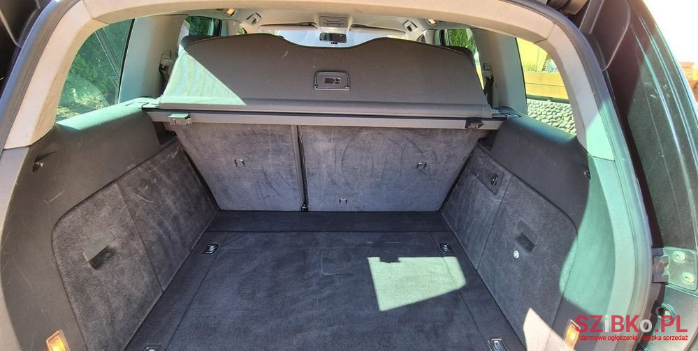 2007' Volkswagen Touareg photo #5