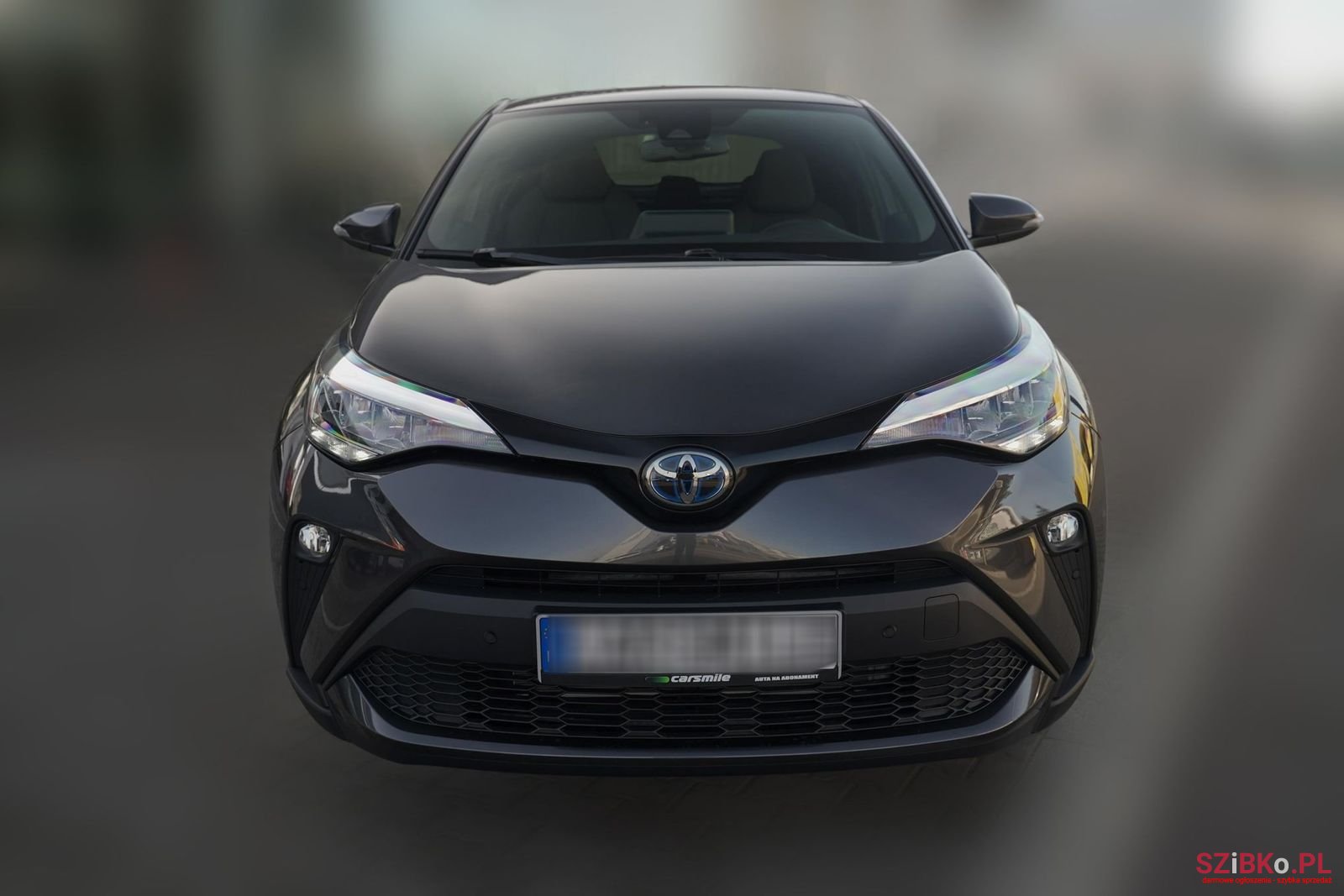 2023' Toyota C-HR photo #2