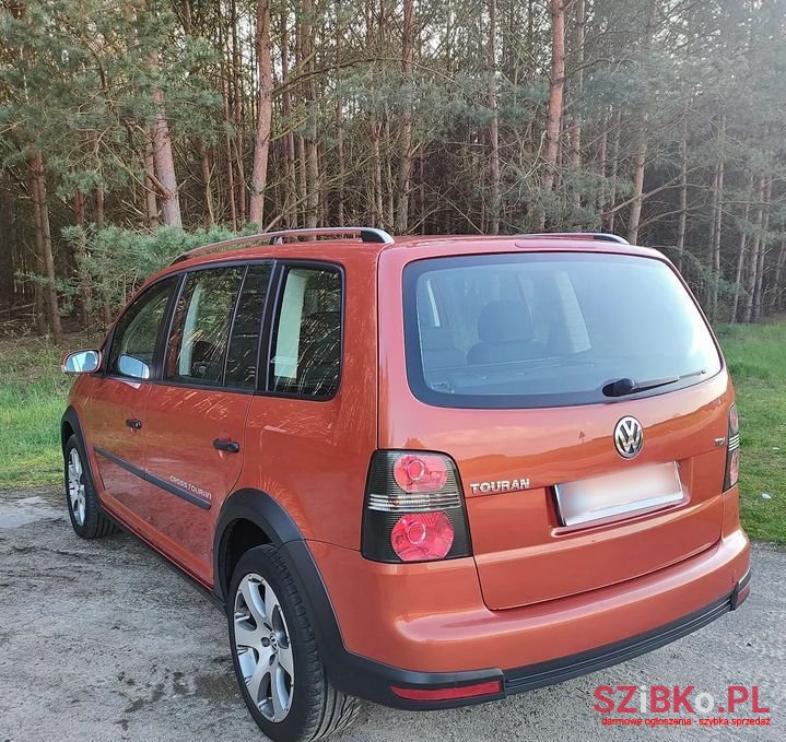 2007' Volkswagen Touran photo #1