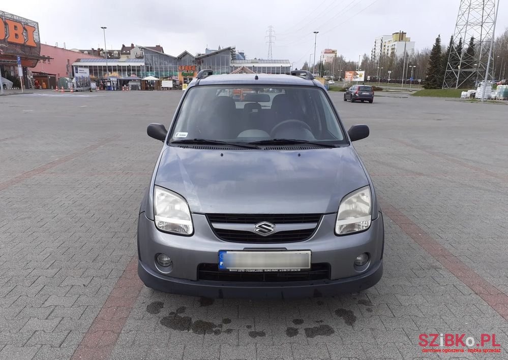 2005' Suzuki Ignis photo #2