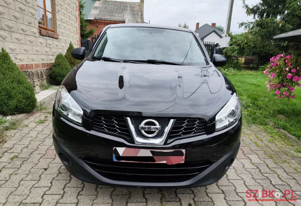 2011' Nissan Qashqai photo #2