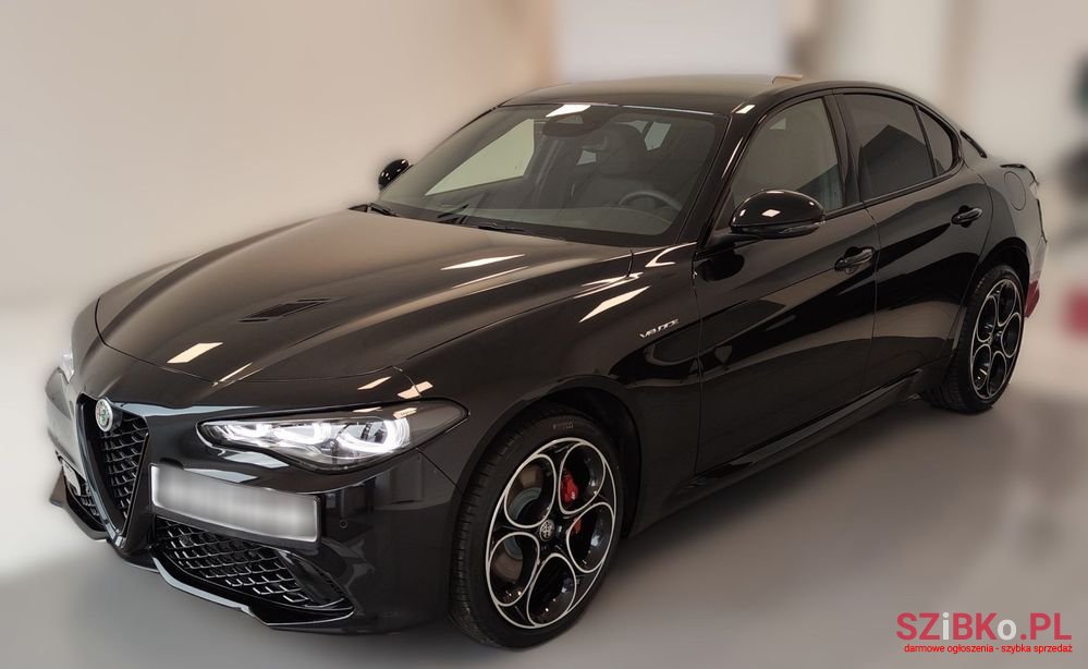 2024' Alfa Romeo Giulia photo #5