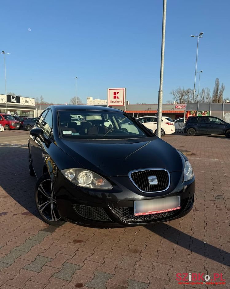 2006' SEAT Leon photo #3