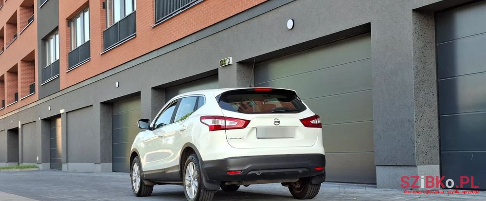 2014' Nissan Qashqai 1.6 Acenta photo #3