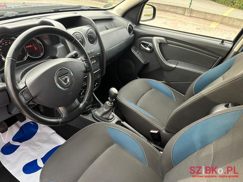 2015' Dacia Duster photo #6