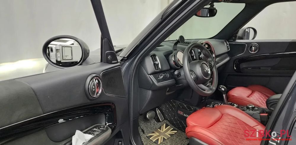 2019' MINI John Cooper Works All4 Sport photo #6