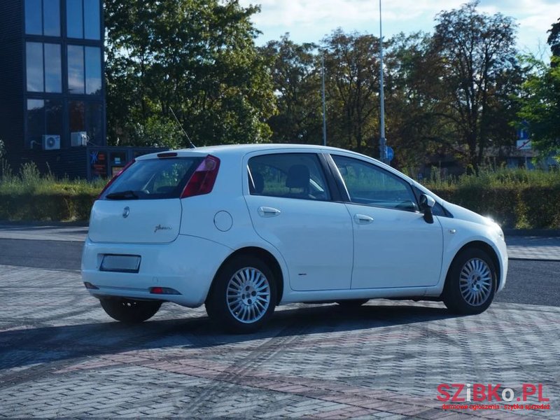 2008' Fiat Grande Punto photo #5