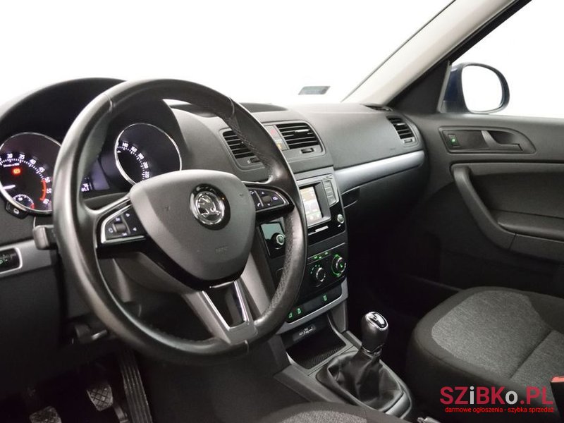 2017' Skoda Yeti 2.0 Tdi Active photo #3