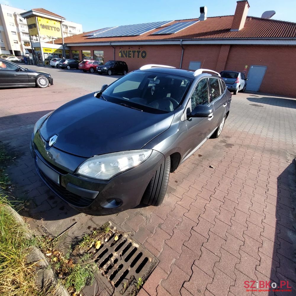 2009' Renault Megane photo #1