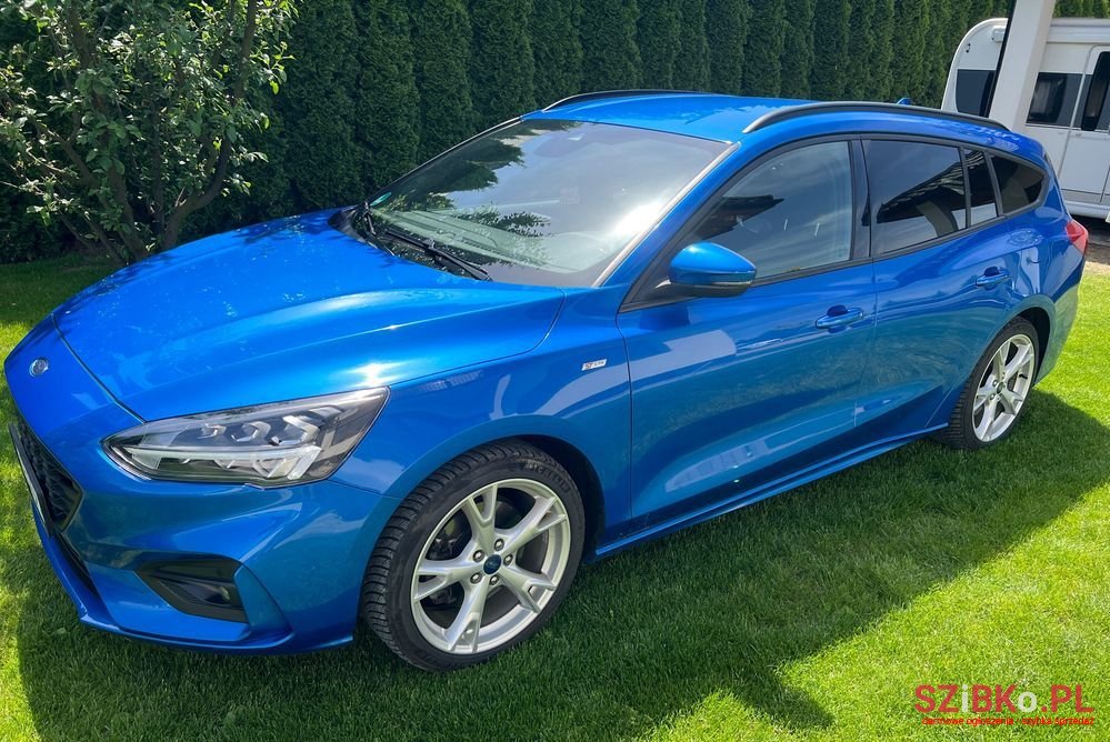 2021' Ford Focus photo #2
