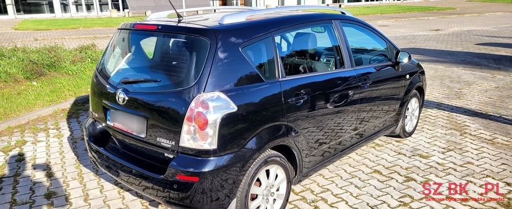 2005' Toyota Corolla Verso photo #5