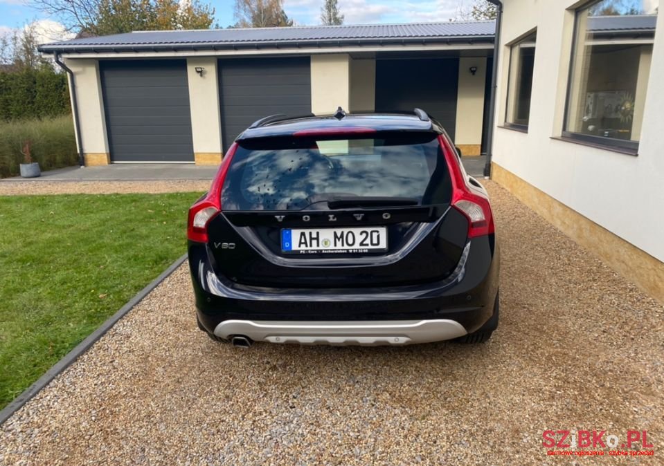 2011' Volvo V60 photo #6