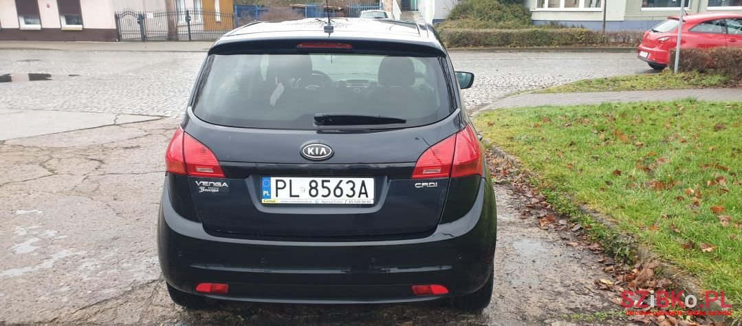 2010' Kia Venga photo #3