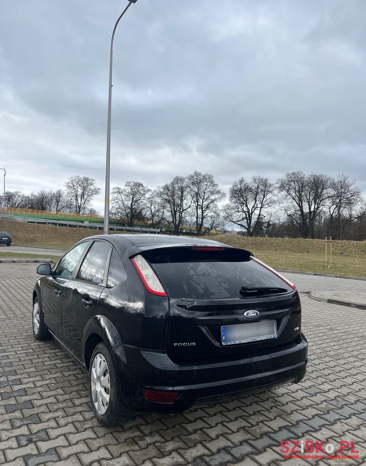 2010' Ford Focus 2.0 Tdci Ghia photo #4