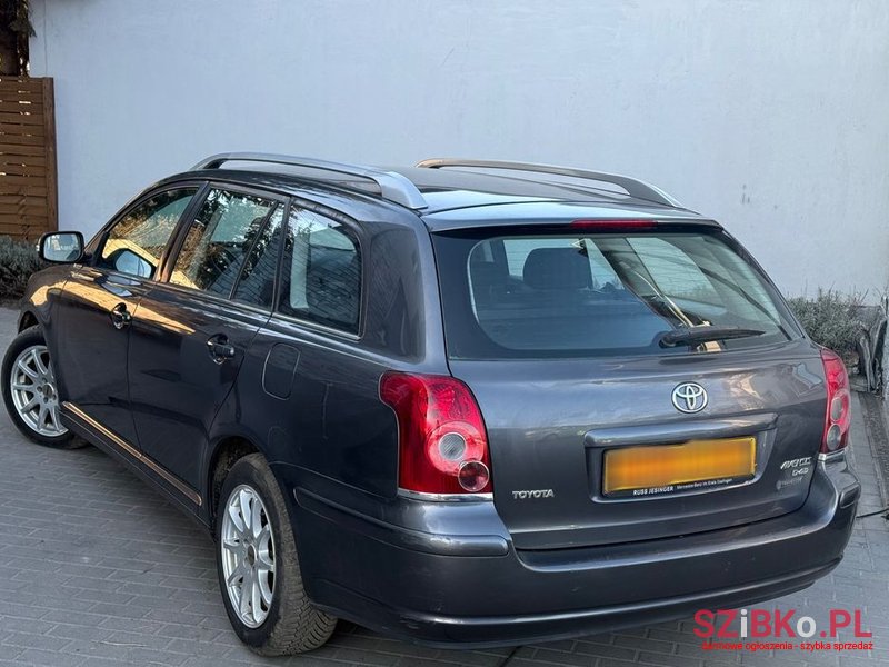 2008' Toyota Avensis 2.0 D-4D Premium photo #4