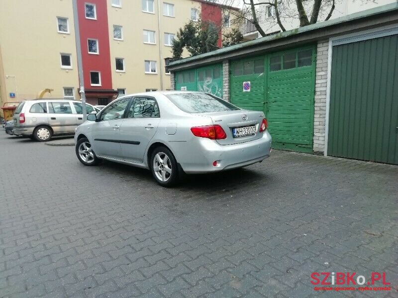 2009' Toyota Corolla photo #4